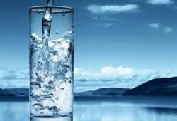 вода