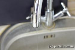 вода