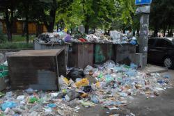  Жители Запорожья собственноручно превратили город в свалку