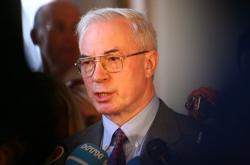 Азаров позаботится о жилье для «среднего» класса